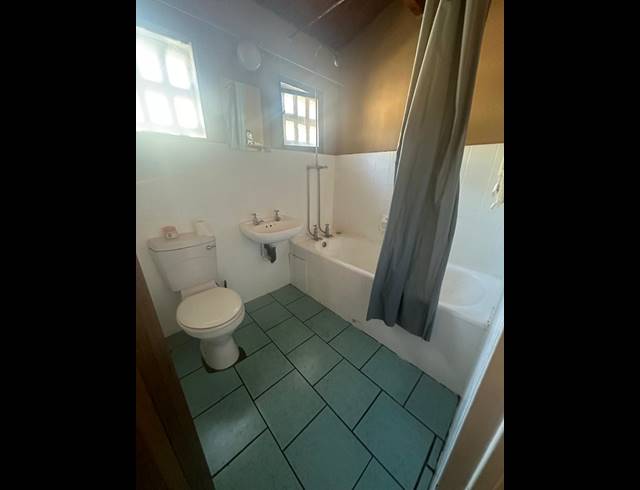 3 BEDROOM APARTMENT FOR SALE IN SCOTTSVILLE